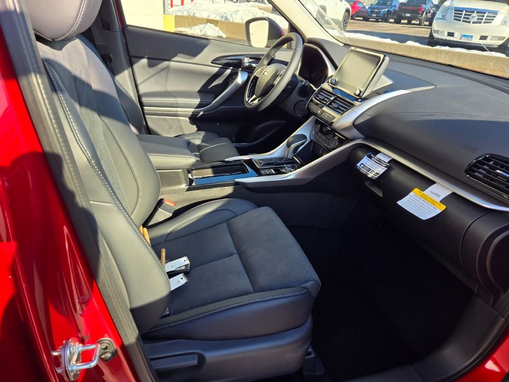 New 2026 Mitsubishi Eclipse Cross SE image 4