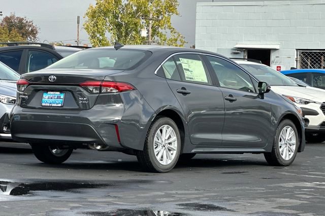 Used 2026 Toyota Corolla XLE image 4