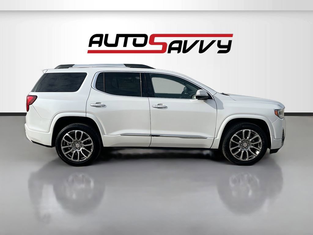 Used 2022 GMC Acadia Denali w/ Denali Ultimate Package AWD/4WD image 8