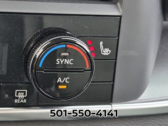Used 2025 Nissan Rogue SV w/ SV Premium Package FWD image 25
