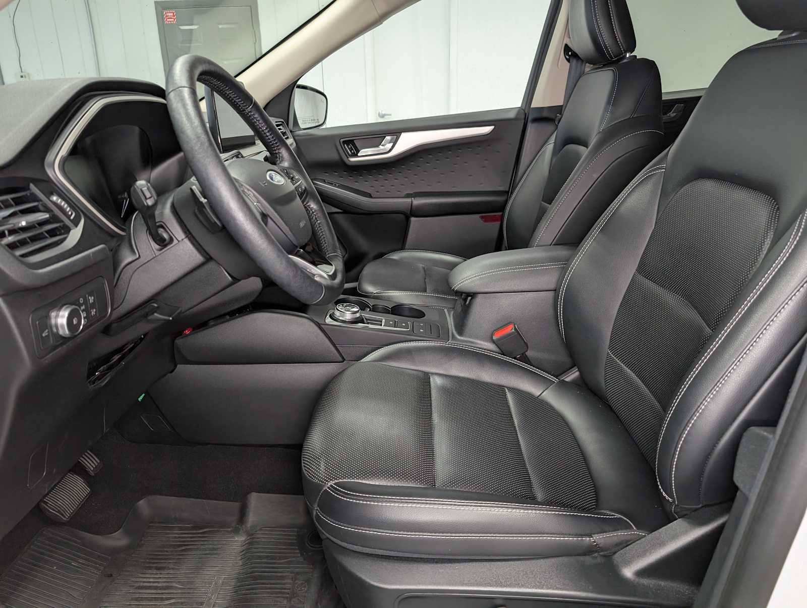 Used 2020 Ford Escape SEL AWD/4WD image 4