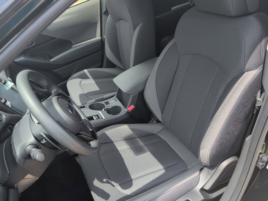 Used 2025 Subaru Crosstrek 2.0i Premium image 19