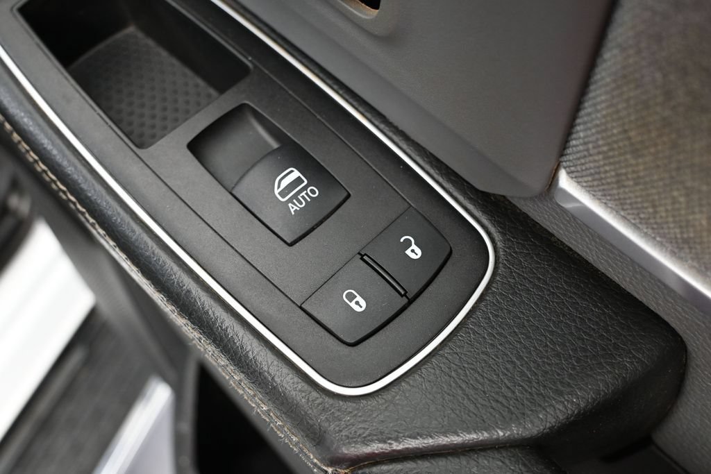 Used 2023 RAM 2500 Big Horn w/ Level 1 Equipment Group AWD/4WD image 36