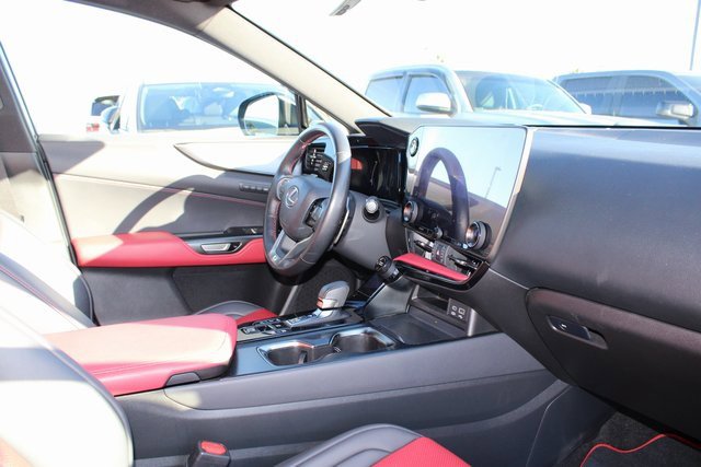 Certified 2023 Lexus NX 450h+ F Sport image 5