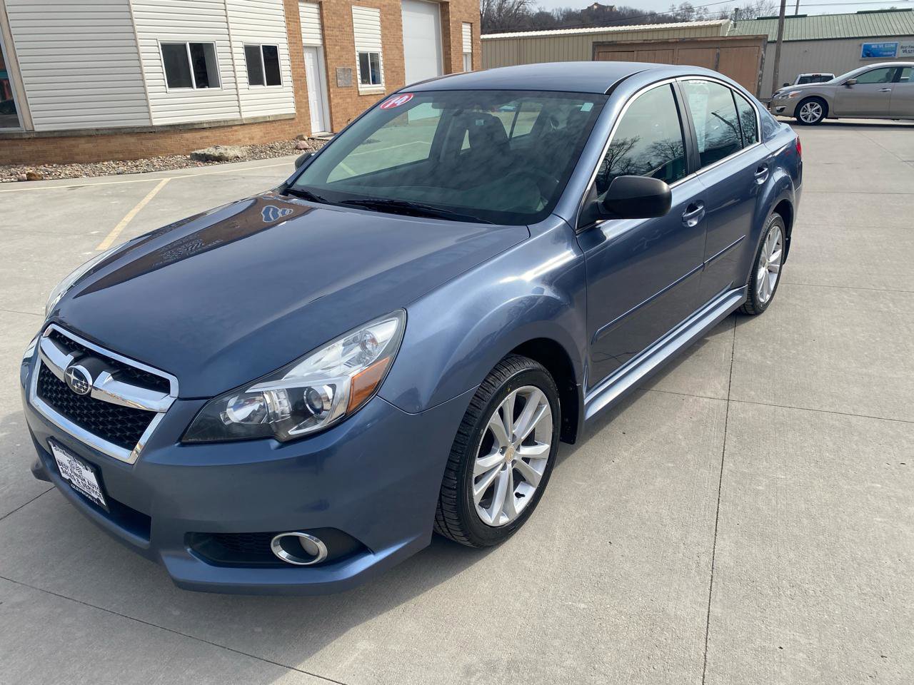 Used 2014 Subaru Legacy 2.5i image 2