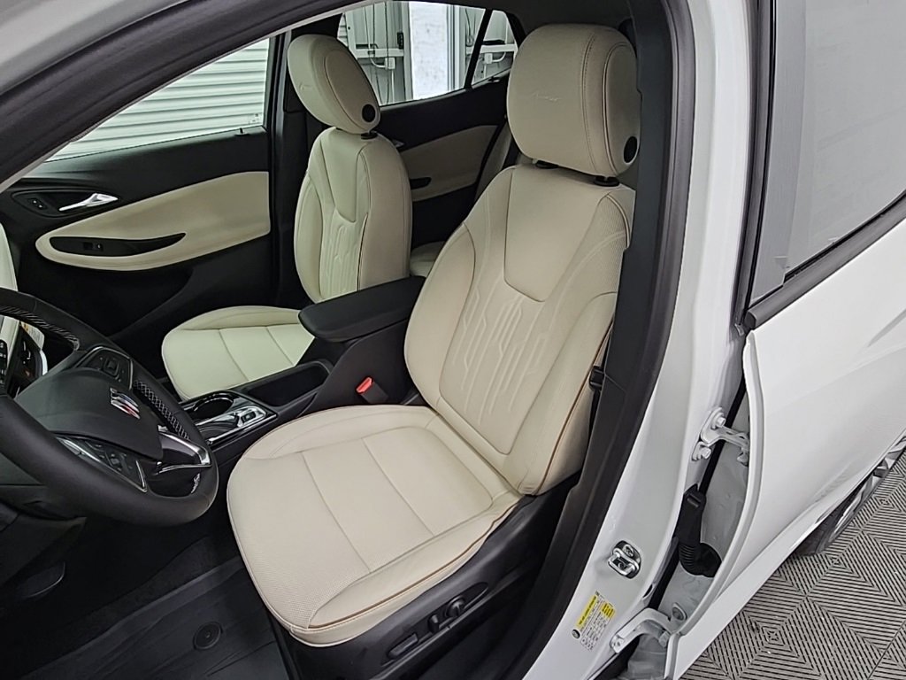 New 2026 Buick Encore GX Avenir w/ Avenir Technology Package image 27