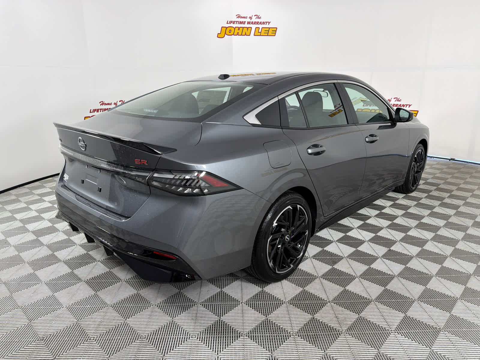 New 2026 Nissan Sentra SR w/ Floor Mat Package image 6