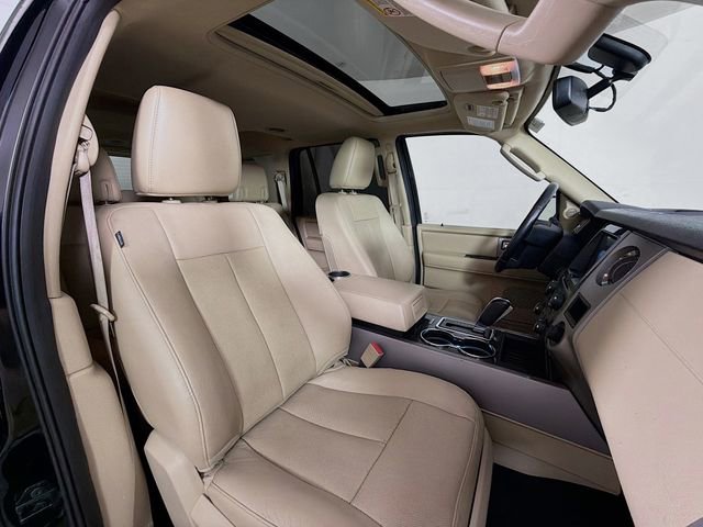 Used 2016 Ford Expedition Limited image 29