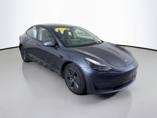 Used 2023 Tesla Model 3 Standard Range RWD image 1