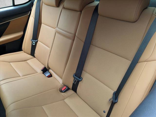 Used 2016 Lexus GS 200t w/ Preferred Accessory Package RWD image 20