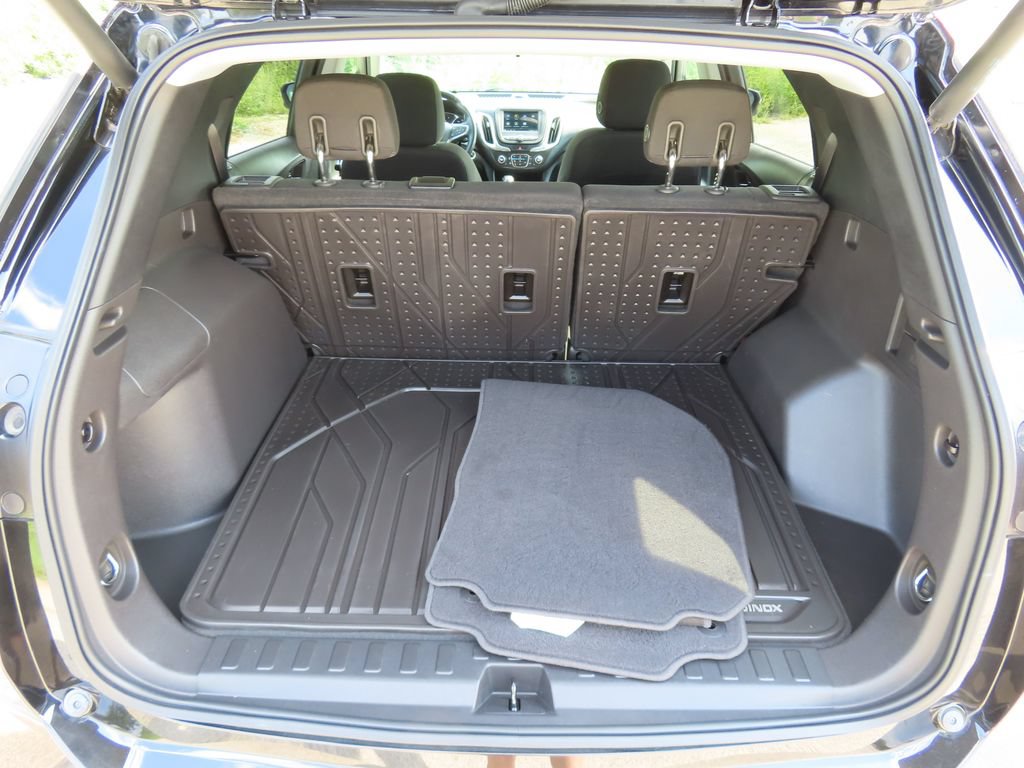 Used 2019 Chevrolet Equinox LT AWD/4WD image 17