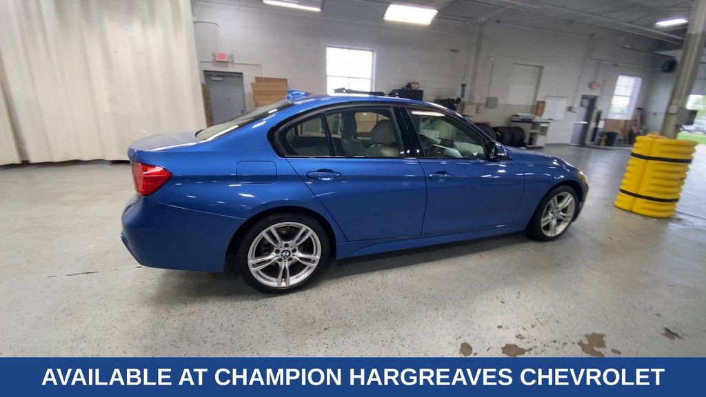 Used 2015 BMW 335i xDrive Sedan AWD/4WD image 11