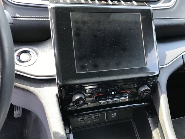 Used 2023 Jeep Grand Cherokee Altitude AWD/4WD image 5