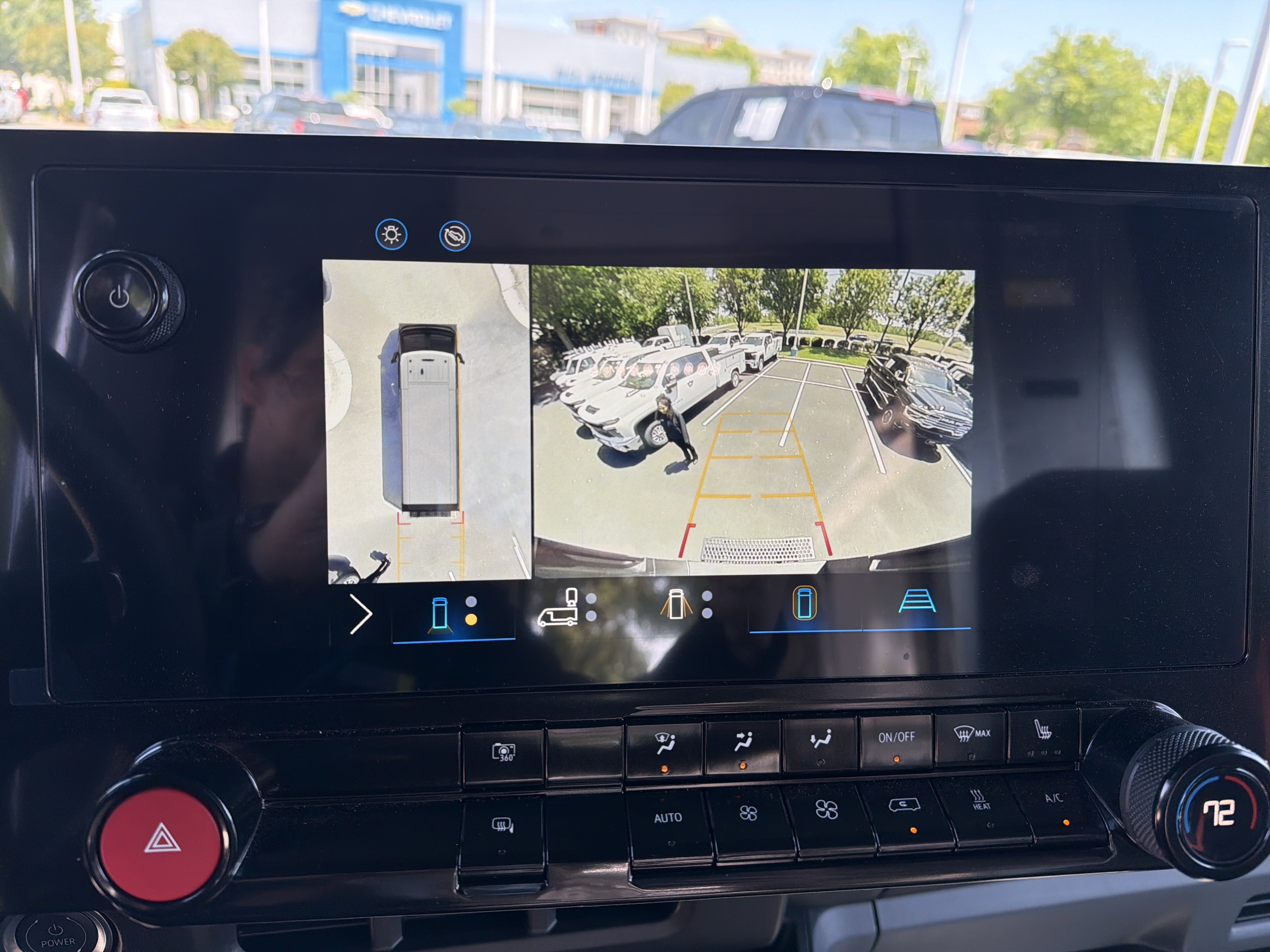 Used 2025 Chevrolet Brightdrop 600 FWD image 25