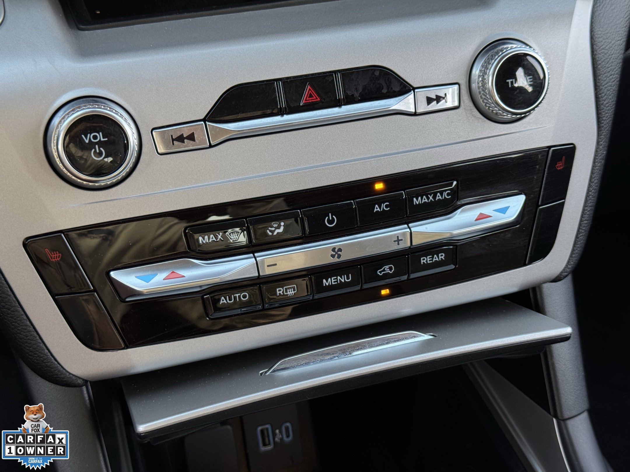 Certified 2023 Ford Explorer XLT AWD/4WD image 20