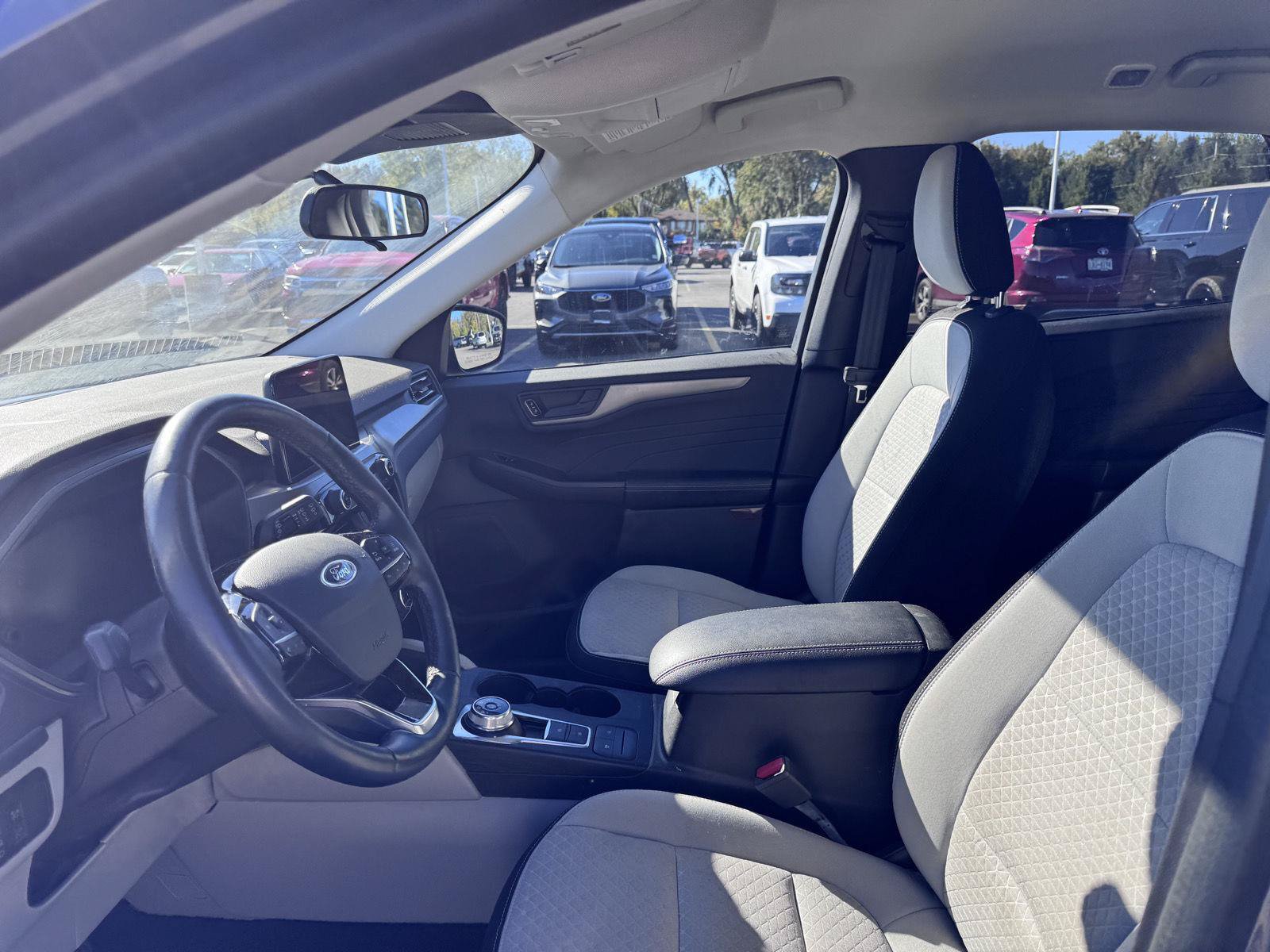 Used 2023 Ford Escape Active AWD/4WD image 10