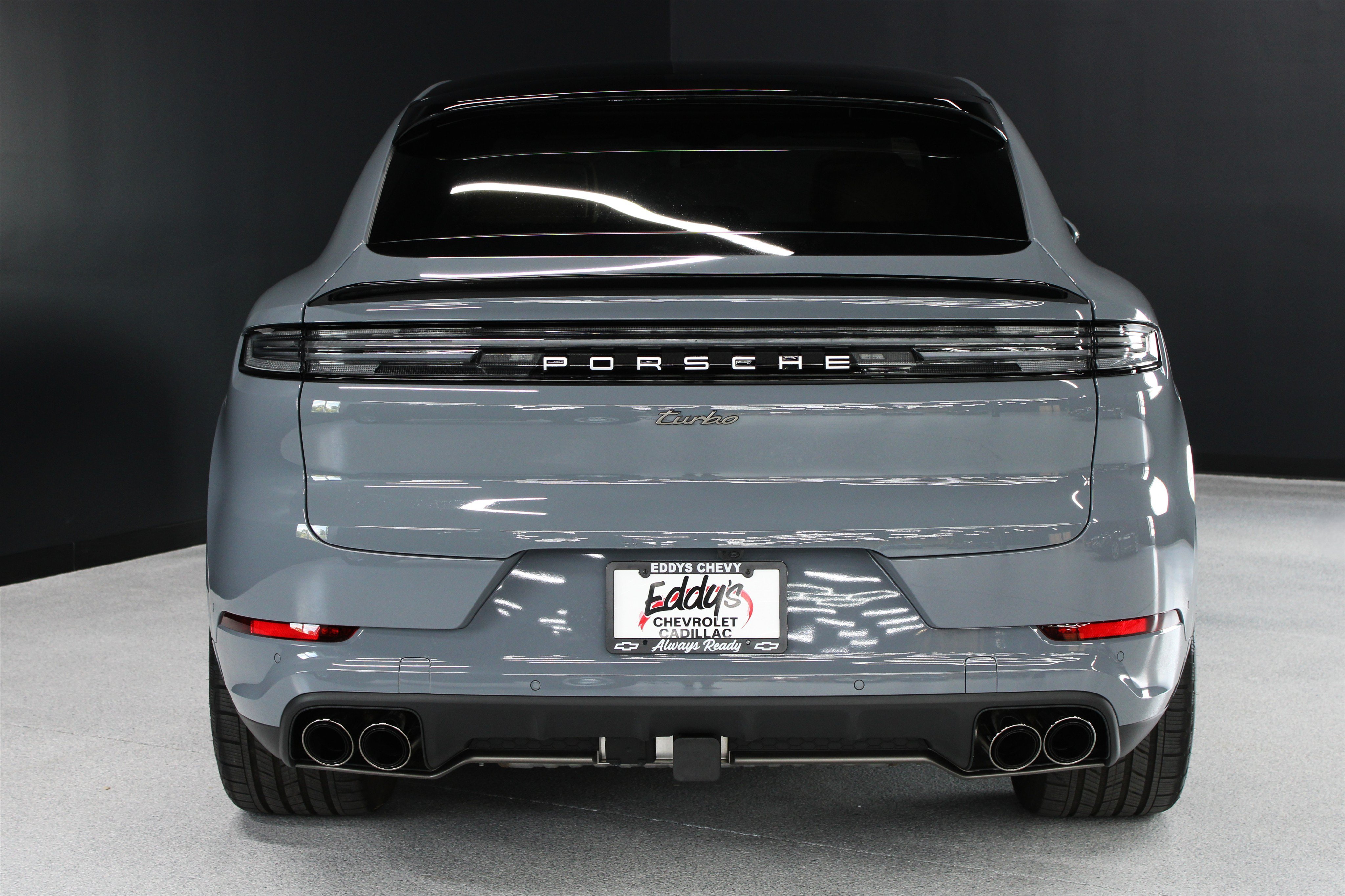 Used 2025 Porsche Cayenne Turbo AWD/4WD image 36