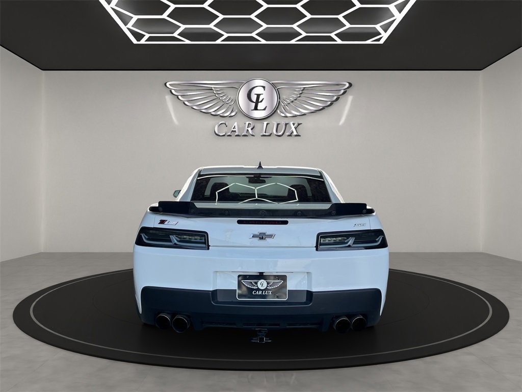Used 2015 Chevrolet Camaro SS w/ SS Performance Package image 5