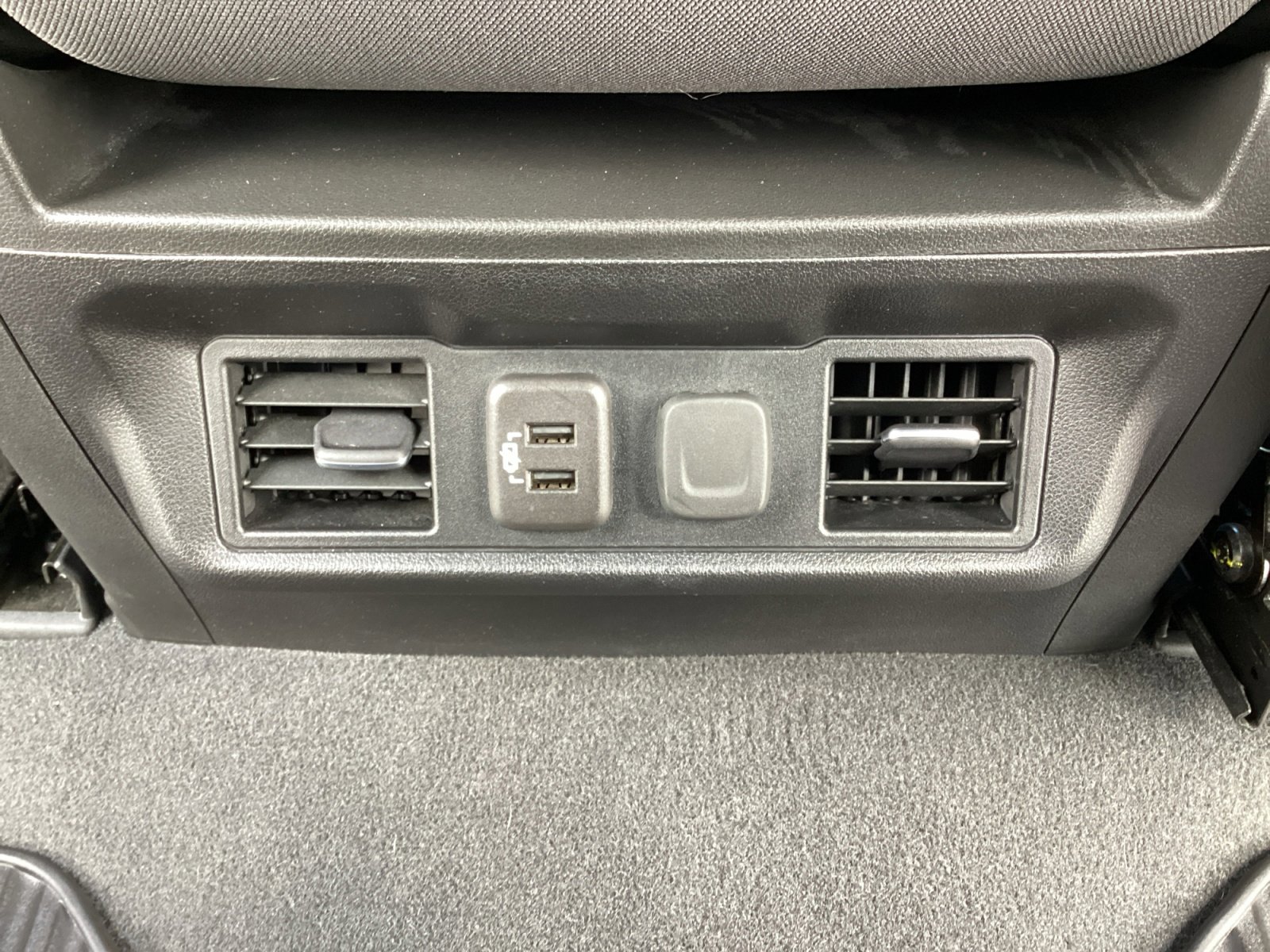 Used 2022 Chevrolet Silverado 1500 LT RWD image 28