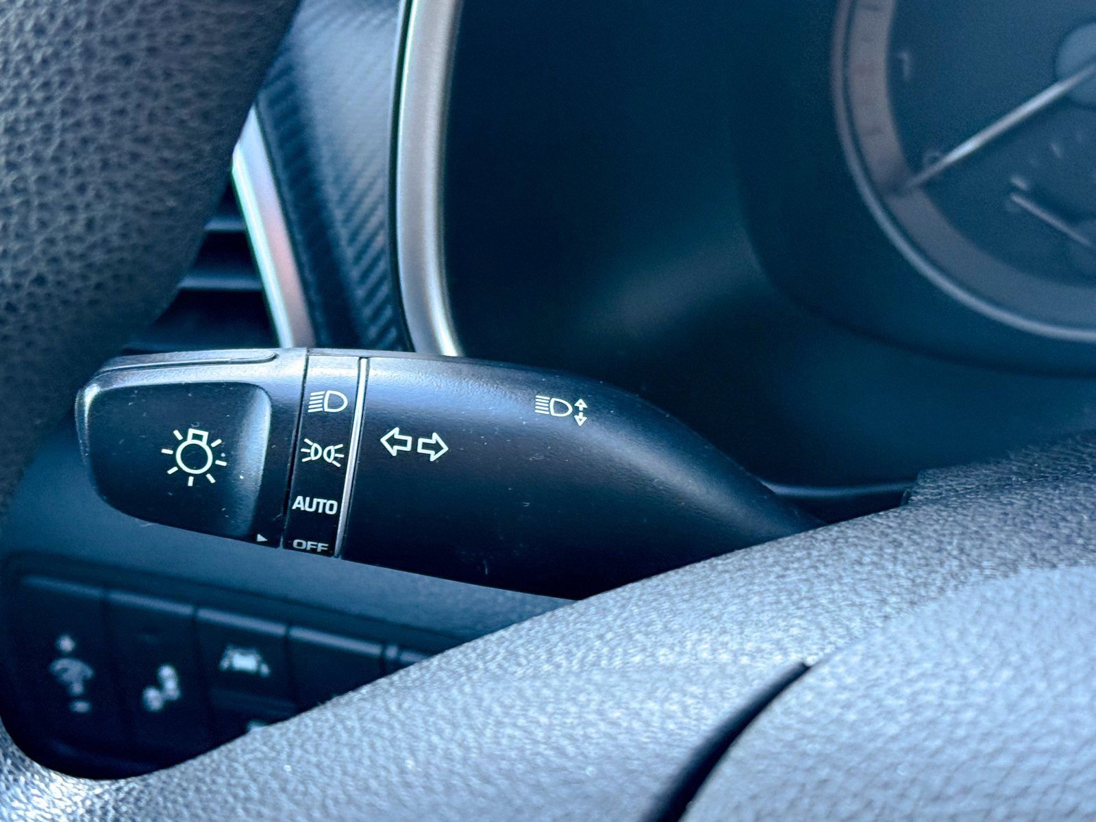 Used 2019 Hyundai Tucson Value w/ Cargo Package image 27