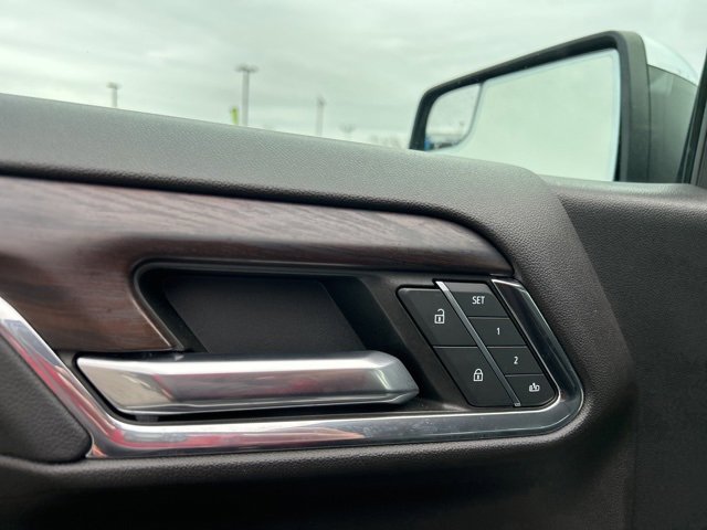 Used 2023 GMC Sierra 1500 SLT w/ SLT Premium Package image 12