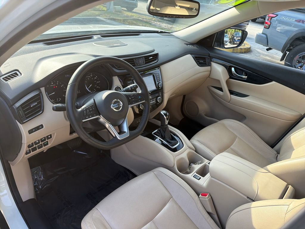 Used 2018 Nissan Rogue SL w/ Premium Package FWD image 19