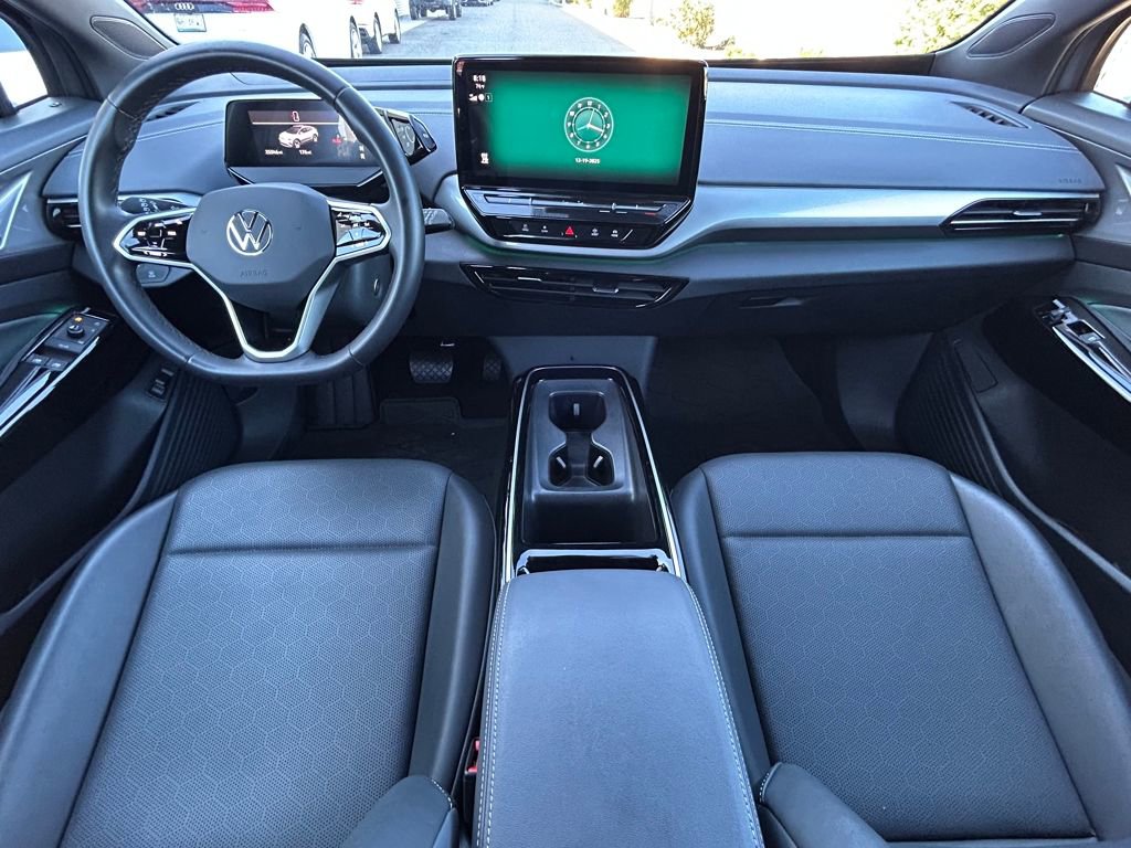 Used 2023 Volkswagen ID.4 S image 10