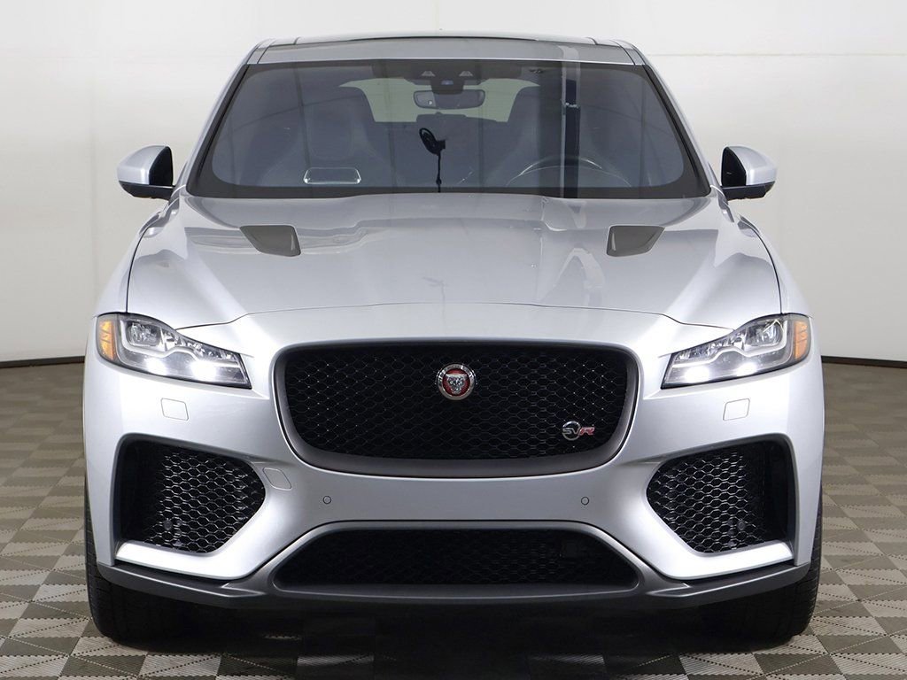 Used 2020 Jaguar F-PACE SVR image 14