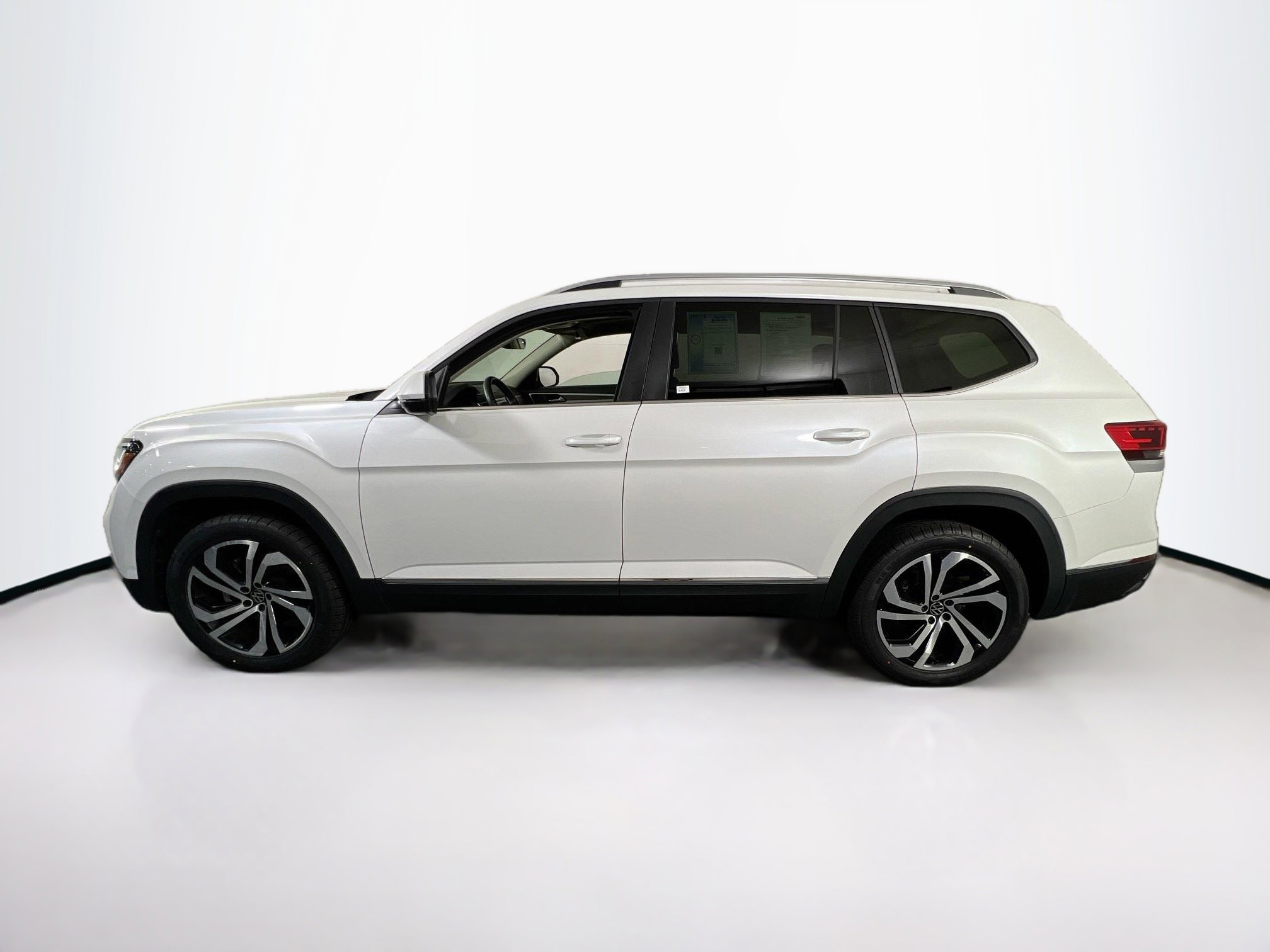 Used 2022 Volkswagen Atlas SEL image 8