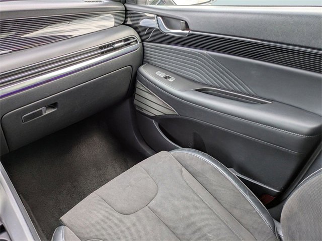 Used 2024 Hyundai Palisade Calligraphy image 16