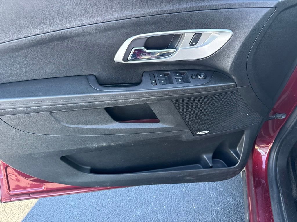 Used 2017 Chevrolet Equinox Premier w/ Enhanced Convenience Package image 8