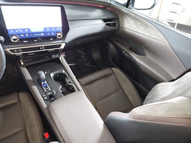 Certified 2023 Lexus RX 350 w/ Accessory Package (Z1) image 18