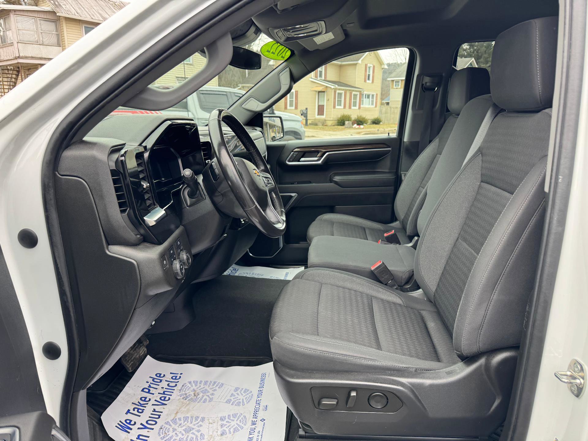 Used 2022 Chevrolet Silverado 1500 LT image 21