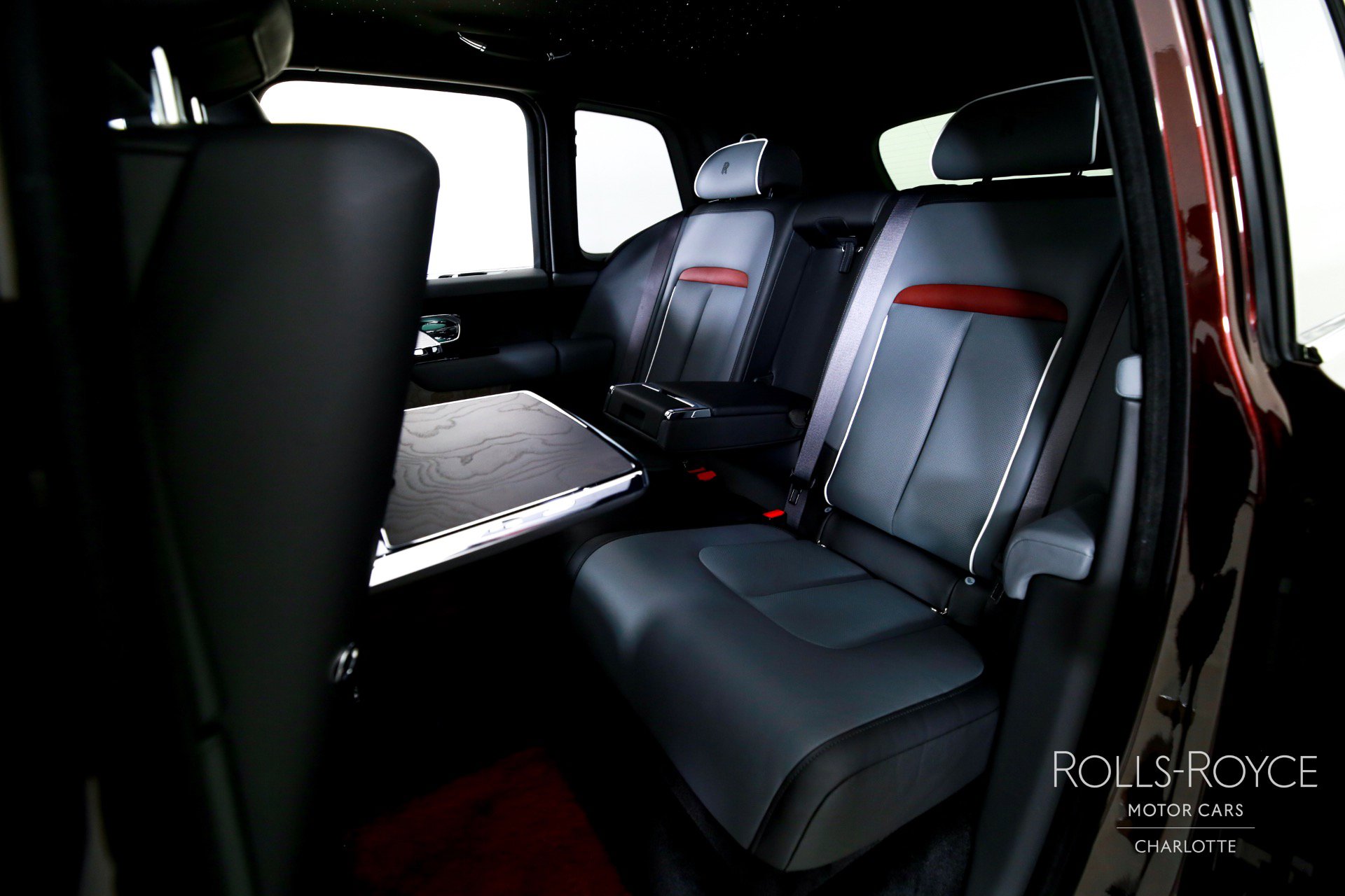Certified 2025 Rolls-Royce Cullinan image 19