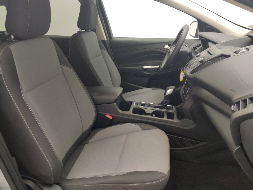 Used 2018 Ford Escape SE image 21