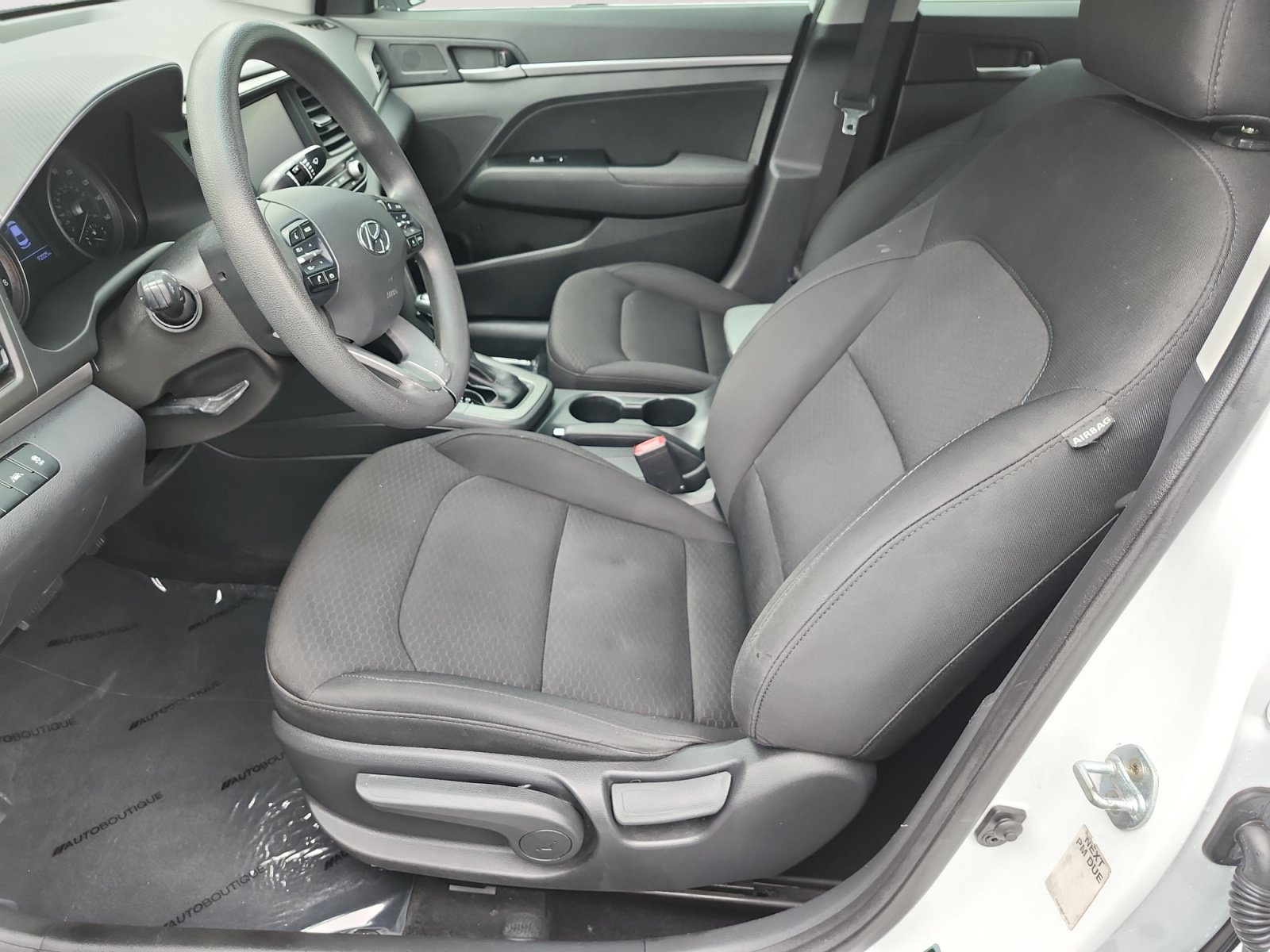 Used 2019 Hyundai Elantra SEL w/ Cargo Package FWD image 9