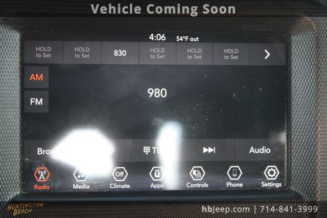 Used 2023 Jeep Wrangler Sport image 19