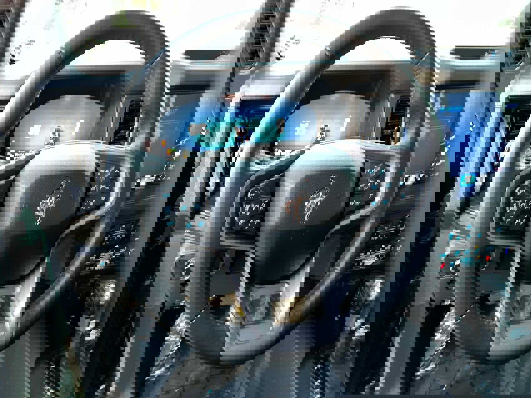 Used 2025 Ford Bronco Big Bend image 14