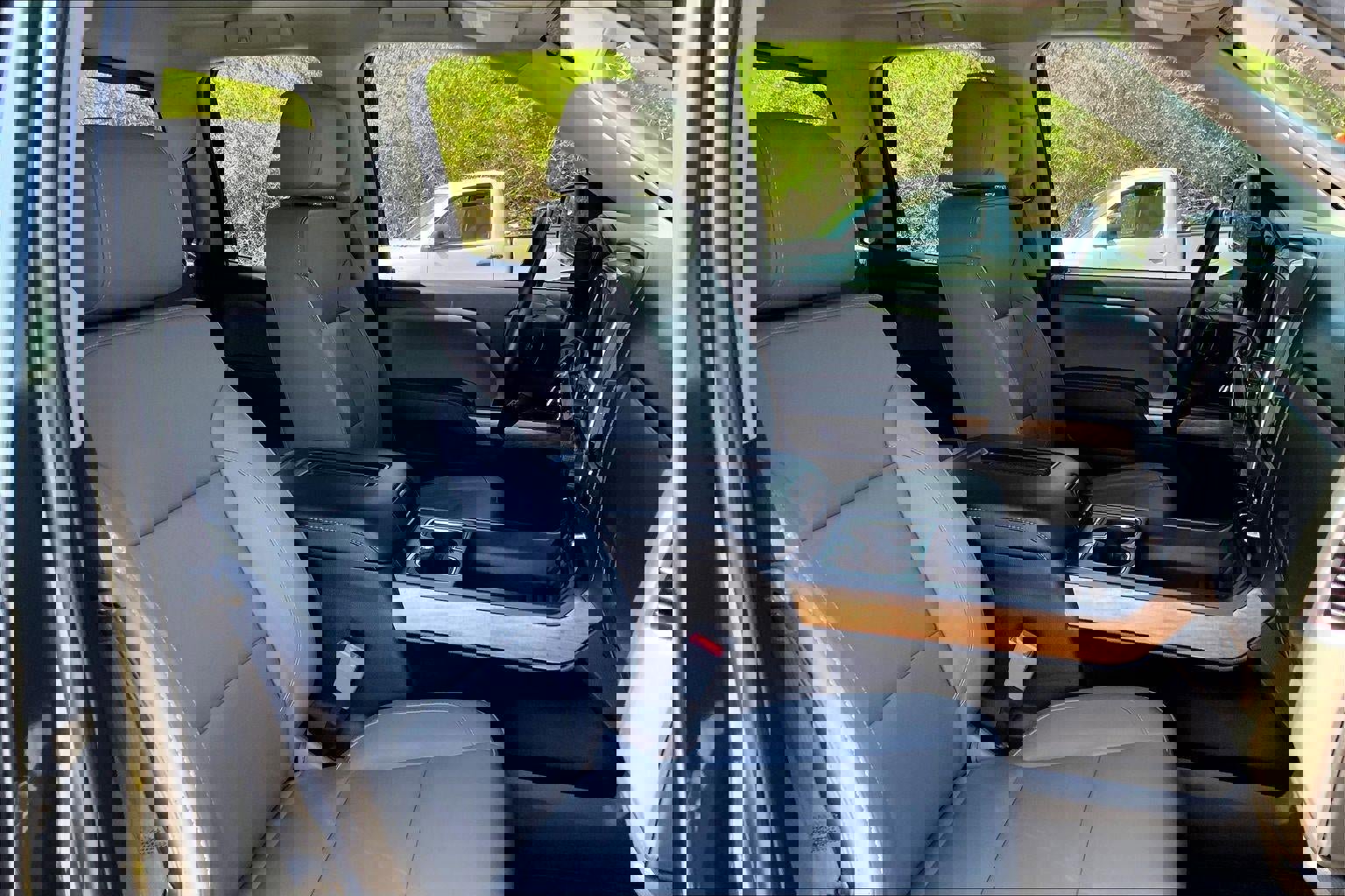 Used 2018 Chevrolet Silverado 1500 LTZ w/ LTZ Plus Package image 7