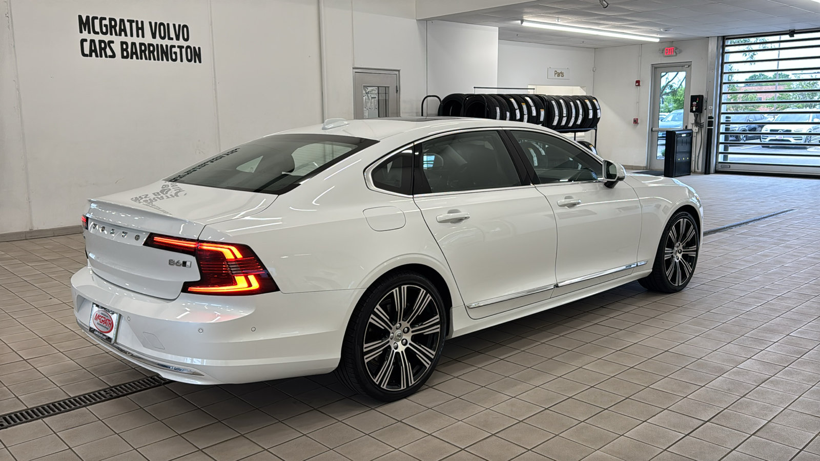 Certified 2023 Volvo S90 B6 Ultimate AWD/4WD image 5