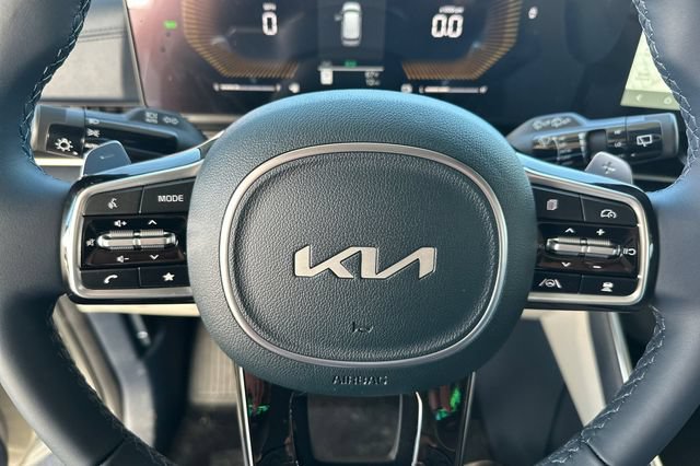 New 2026 Kia Carnival EX FWD image 28