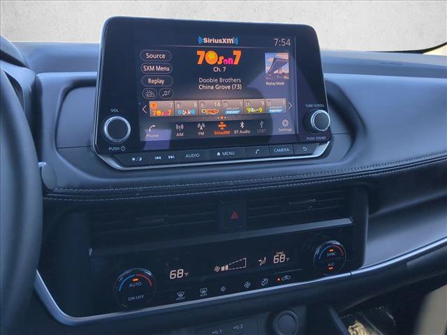 Used 2026 Nissan Rogue SV FWD image 14