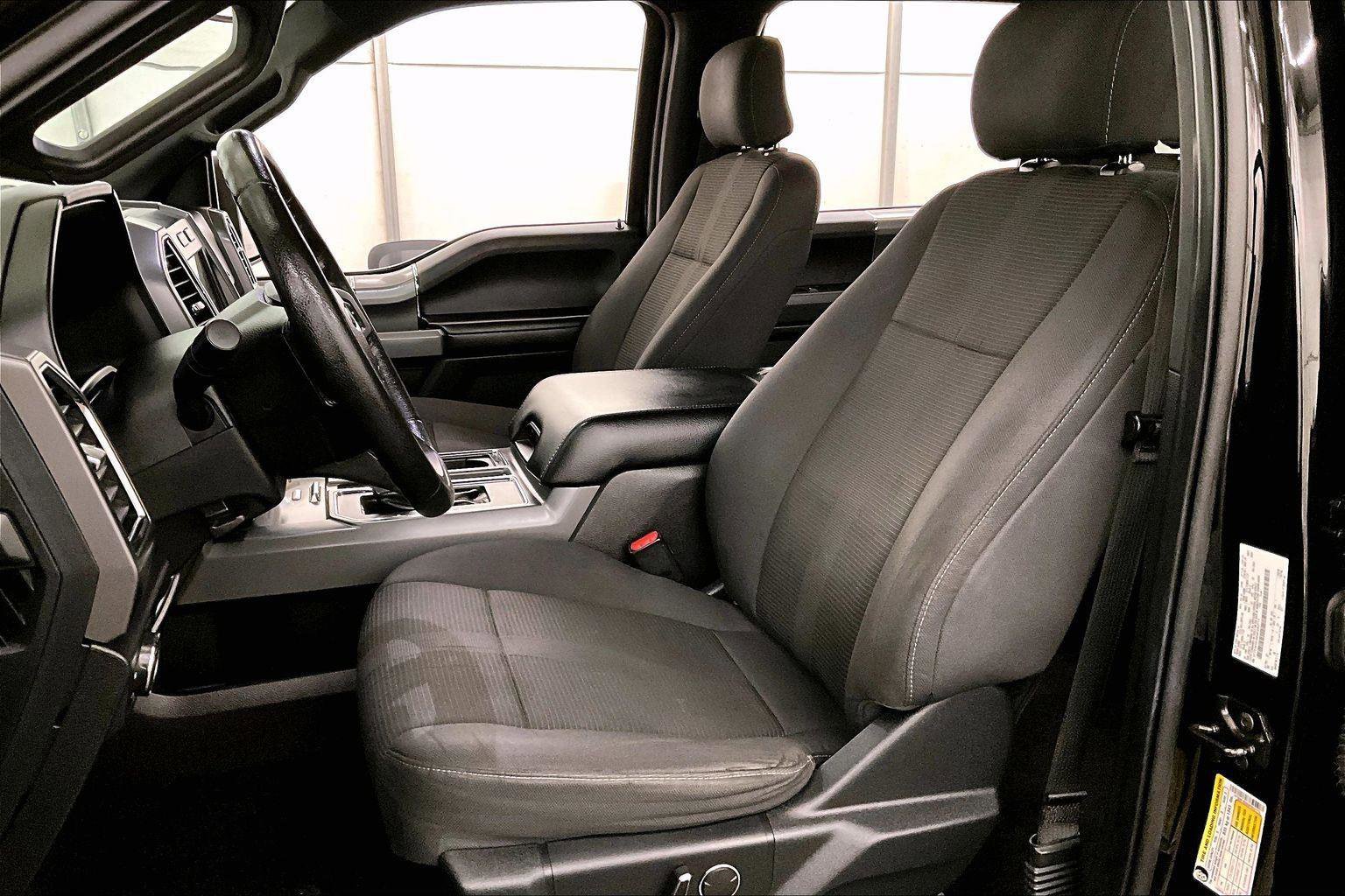 Used 2016 Ford F150 XLT w/ Equipment Group 302A Luxury image 24