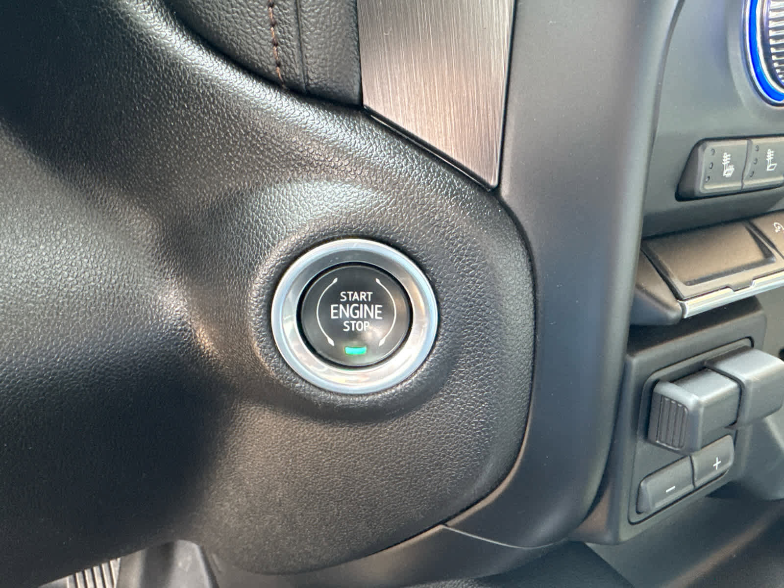 Certified 2021 GMC Sierra 1500 AT4 AWD/4WD image 31