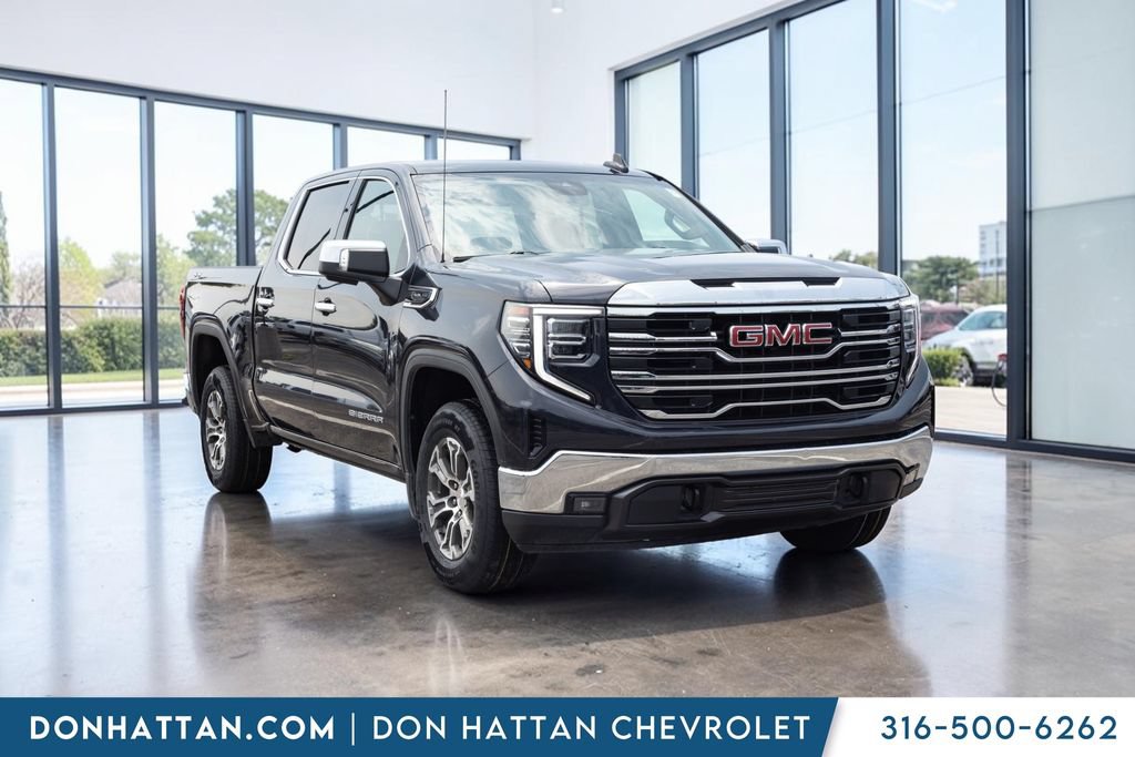Used 2025 GMC Sierra 1500 SLT AWD/4WD image 23