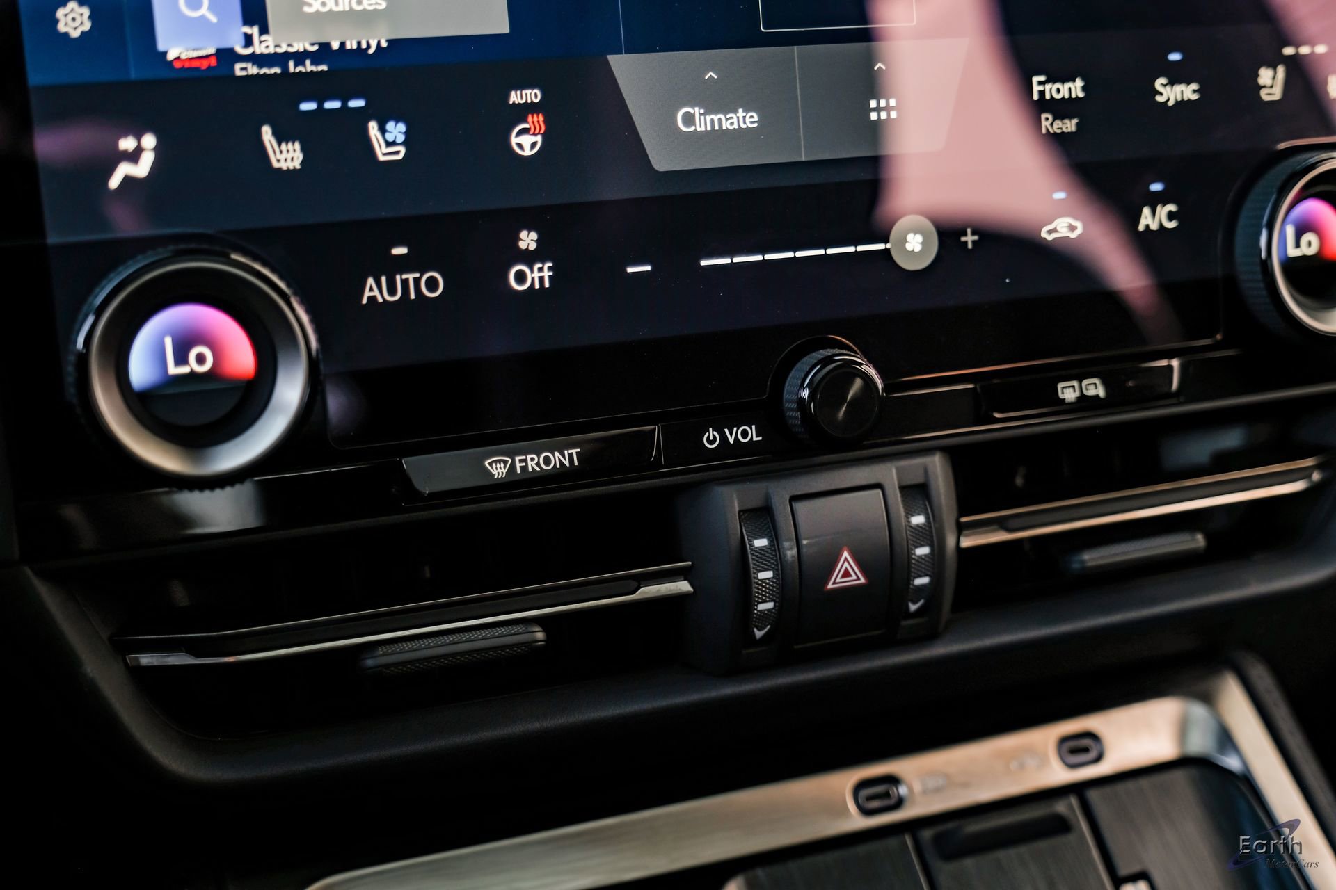 Used 2025 Lexus GX 550 550 Luxury+ HUD Traffic LIFTED w/ Accessory Package (2T) image 62