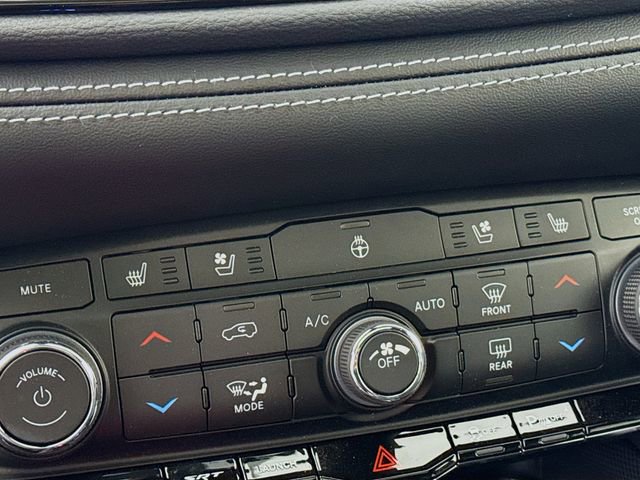 New 2026 Dodge Durango SRT Hellcat w/ Trailer Tow Group IV image 20