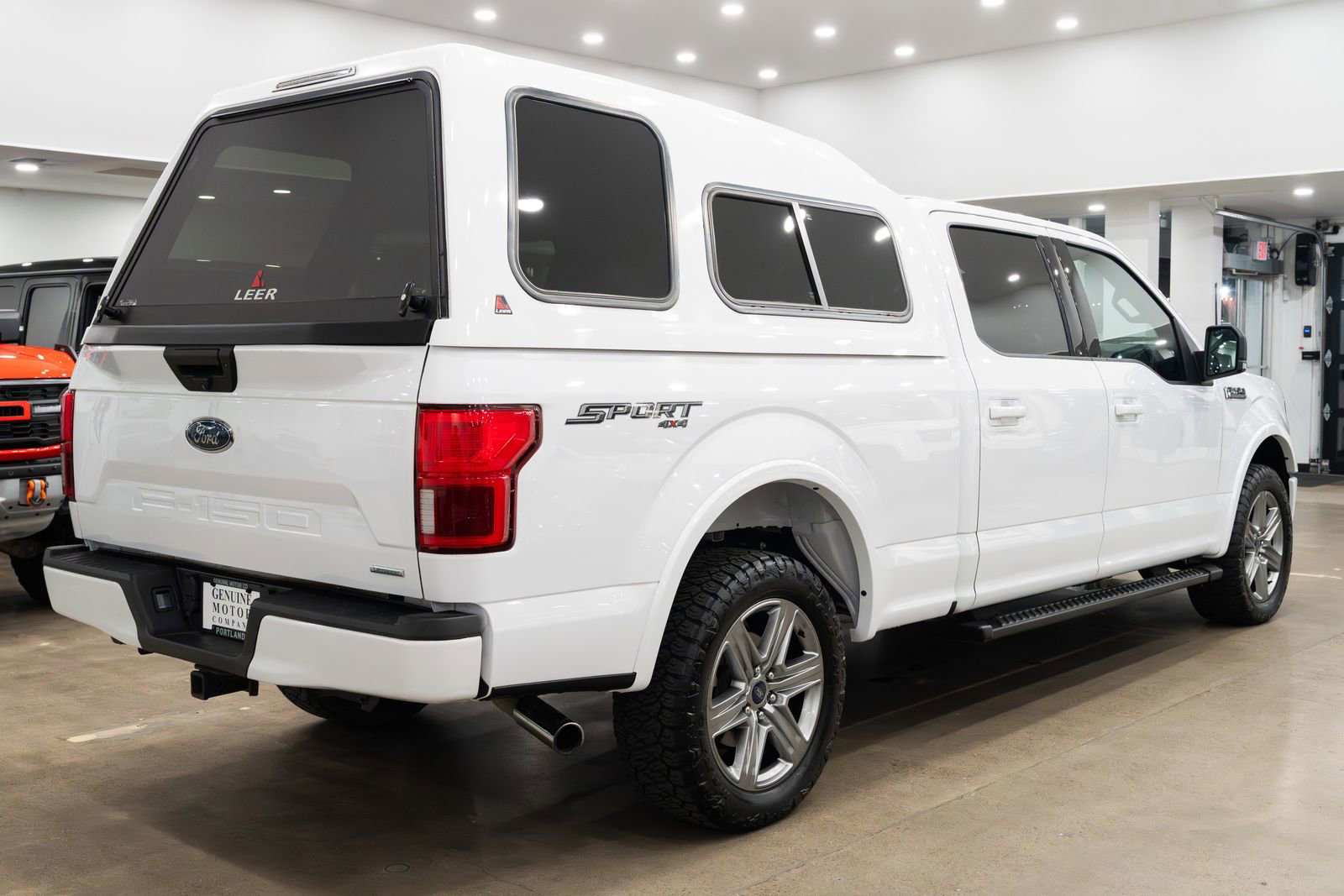 Used 2019 Ford F150 XLT w/ Equipment Group 302A Luxury image 4