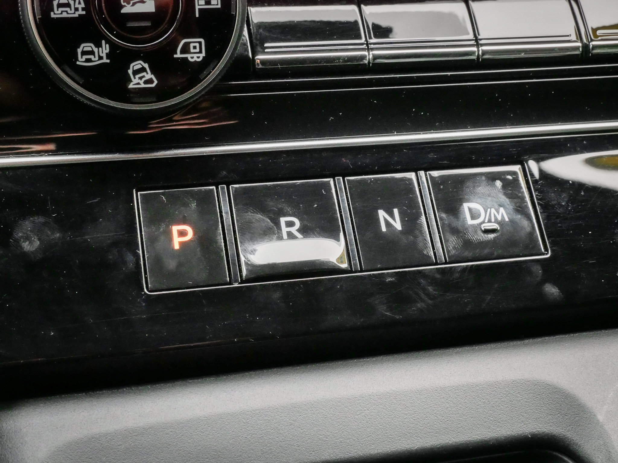 Used 2025 Nissan Armada PRO-4X AWD/4WD image 26
