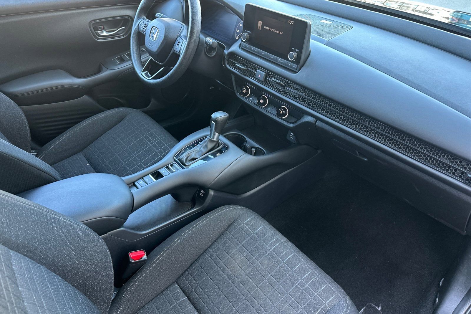 Used 2024 Honda HR-V LX image 19